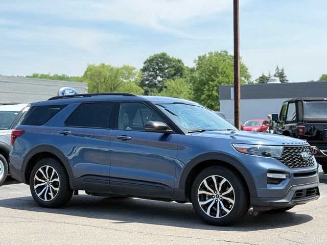 Certified 2020 Ford Explorer ST w/ Premium Technology Package AWD/4WD image 39