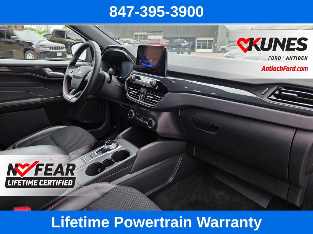 Certified 2025 Ford Escape ST-Line AWD/4WD image 28