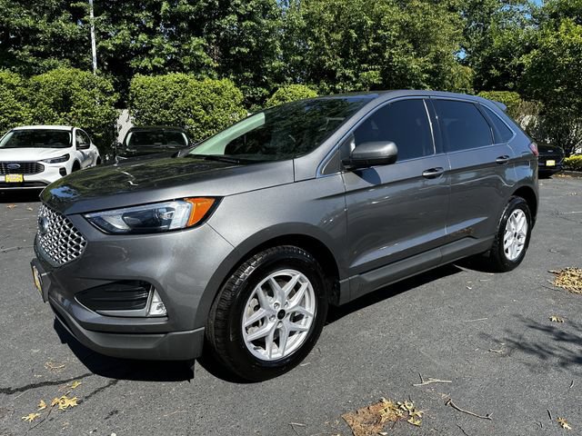 Certified 2023 Ford Edge SEL w/ Convenience Package AWD/4WD image 9