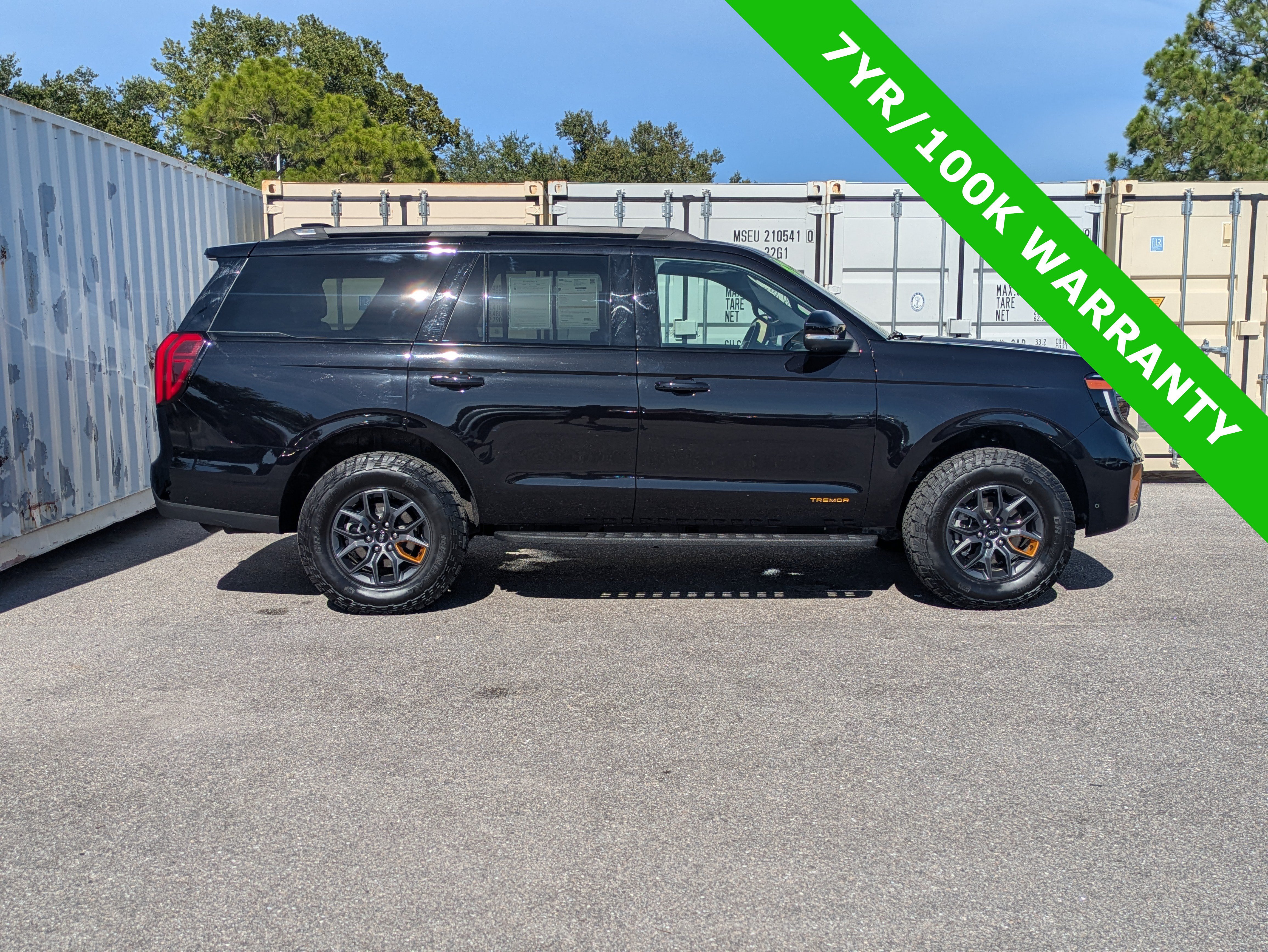 Certified 2025 Ford Expedition Tremor AWD/4WD image 3