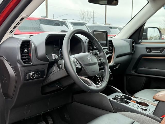 Certified 2024 Ford Bronco Sport Outer Banks w/ Tech Package AWD/4WD image 28