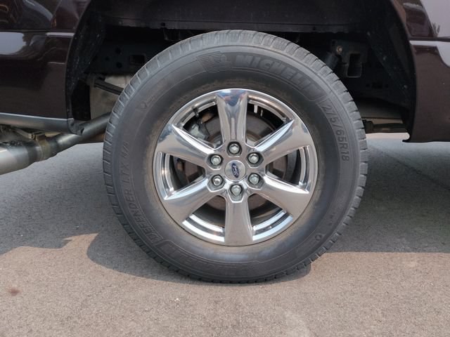 Certified 2018 Ford F150 XLT w/ Equipment Group 302A Luxury AWD/4WD image 12