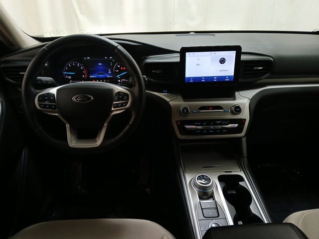 Certified 2022 Ford Explorer XLT image 9