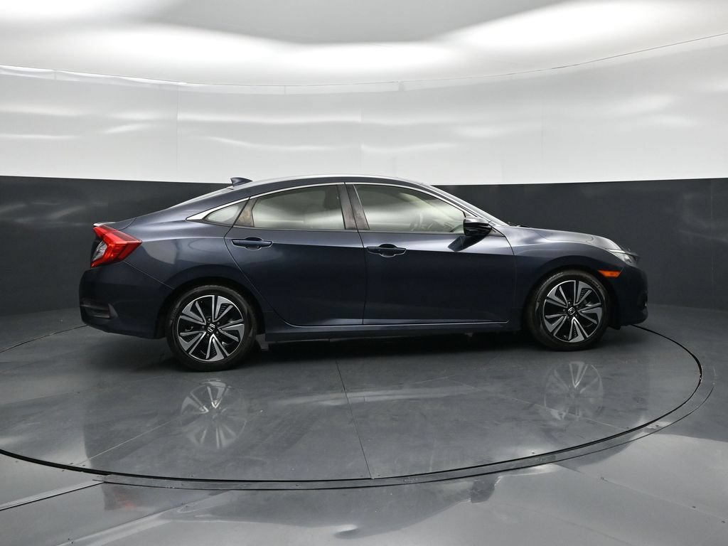 Used 2018 Honda Civic EX-T image 19