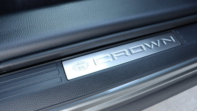 Used 2026 Toyota Crown Platinum image 40