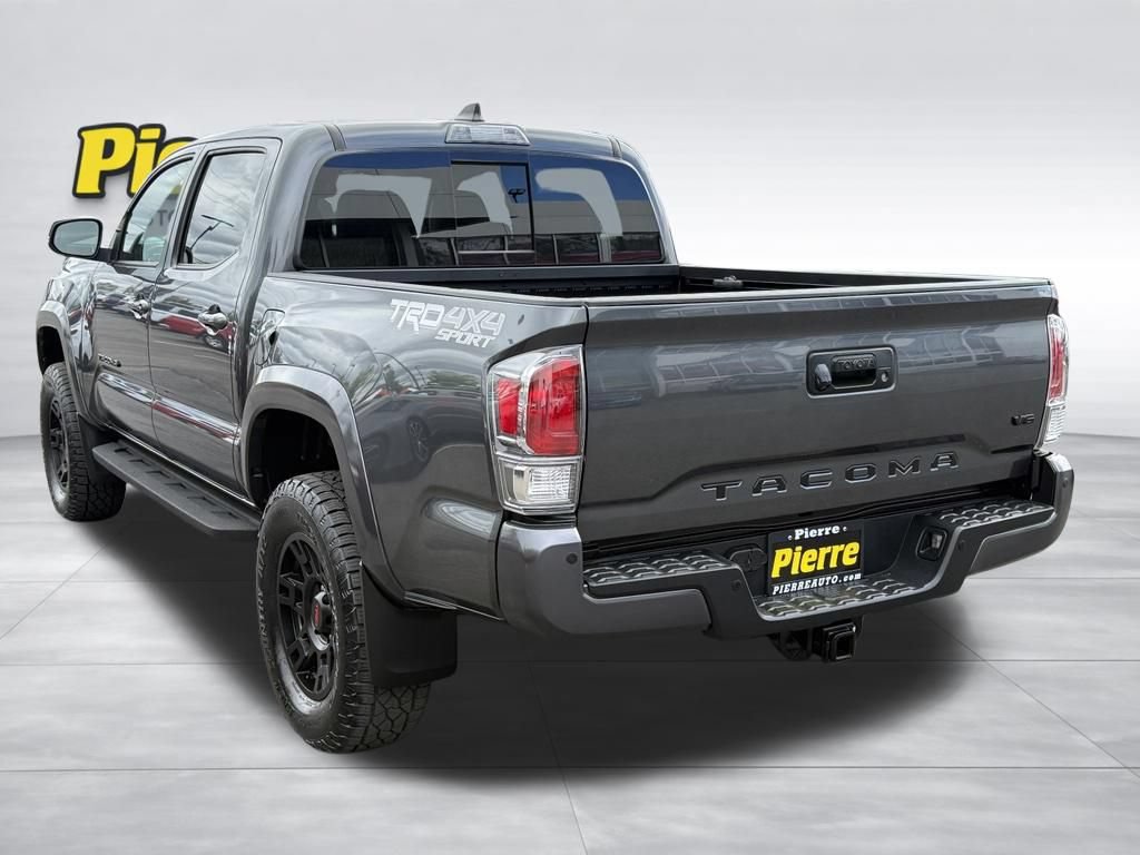 Used 2022 Toyota Tacoma TRD Sport w/ TRD Premium Sport Package AWD/4WD image 8