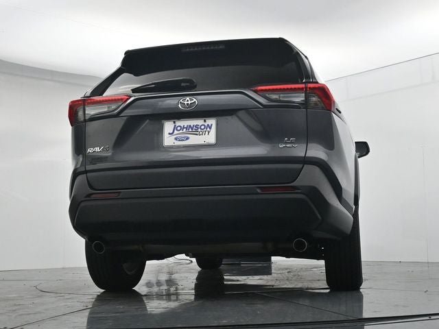 Used 2025 Toyota RAV4 LE AWD/4WD image 36