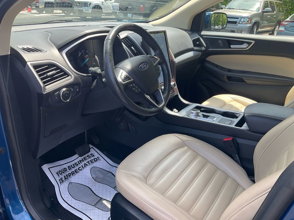 Certified 2021 Ford Edge SEL w/ Cargo Accessory Package AWD/4WD image 15