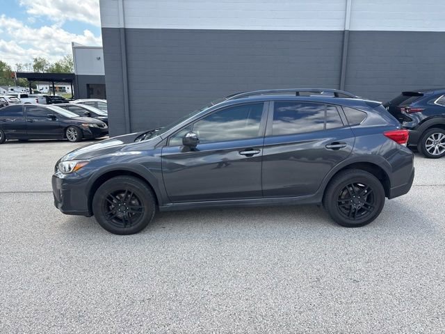 Used 2019 Subaru Crosstrek 2.0i Premium w/ Moonroof Package AWD/4WD image 3