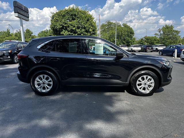 Certified 2024 Ford Escape Active AWD/4WD image 4