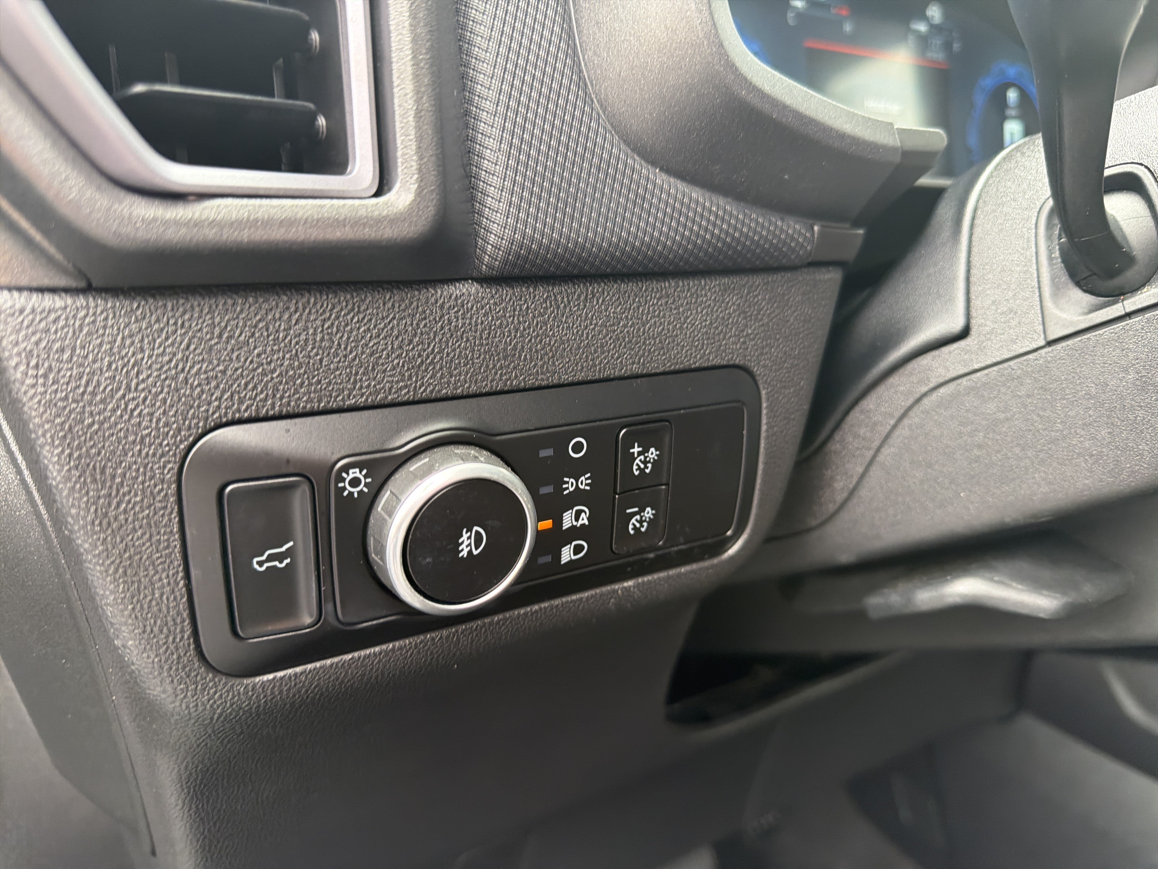 Certified 2025 Ford Bronco Sport Outer Banks w/ Outer Banks Tech Package+ AWD/4WD image 28