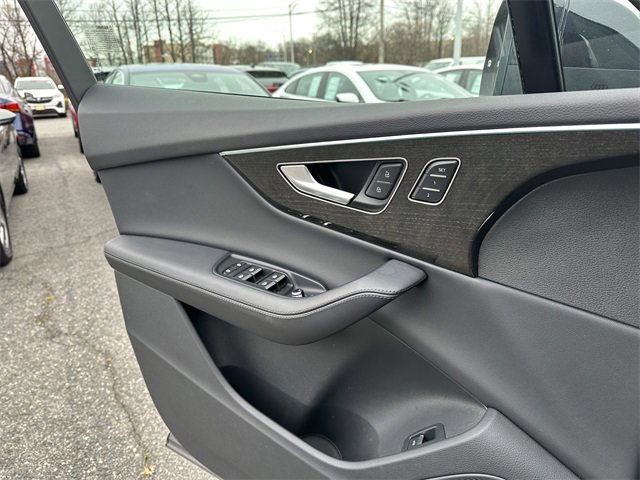 Used 2024 Audi Q7 2.0T Premium Plus image 30