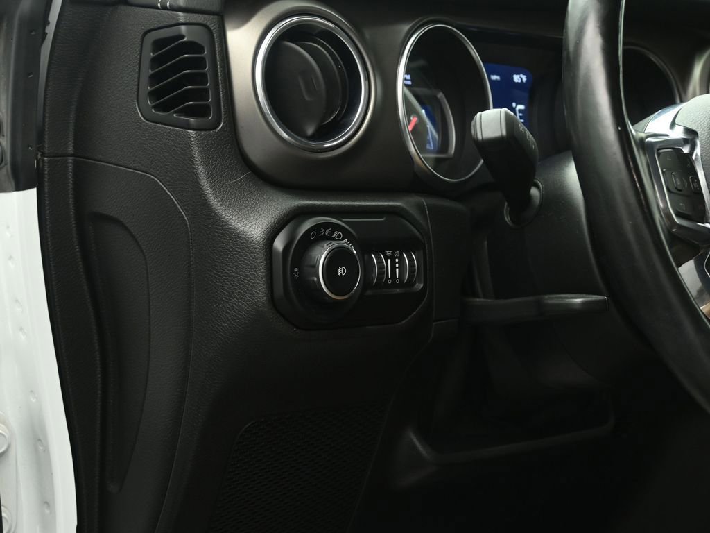 Used 2020 Jeep Wrangler Unlimited Rubicon image 36