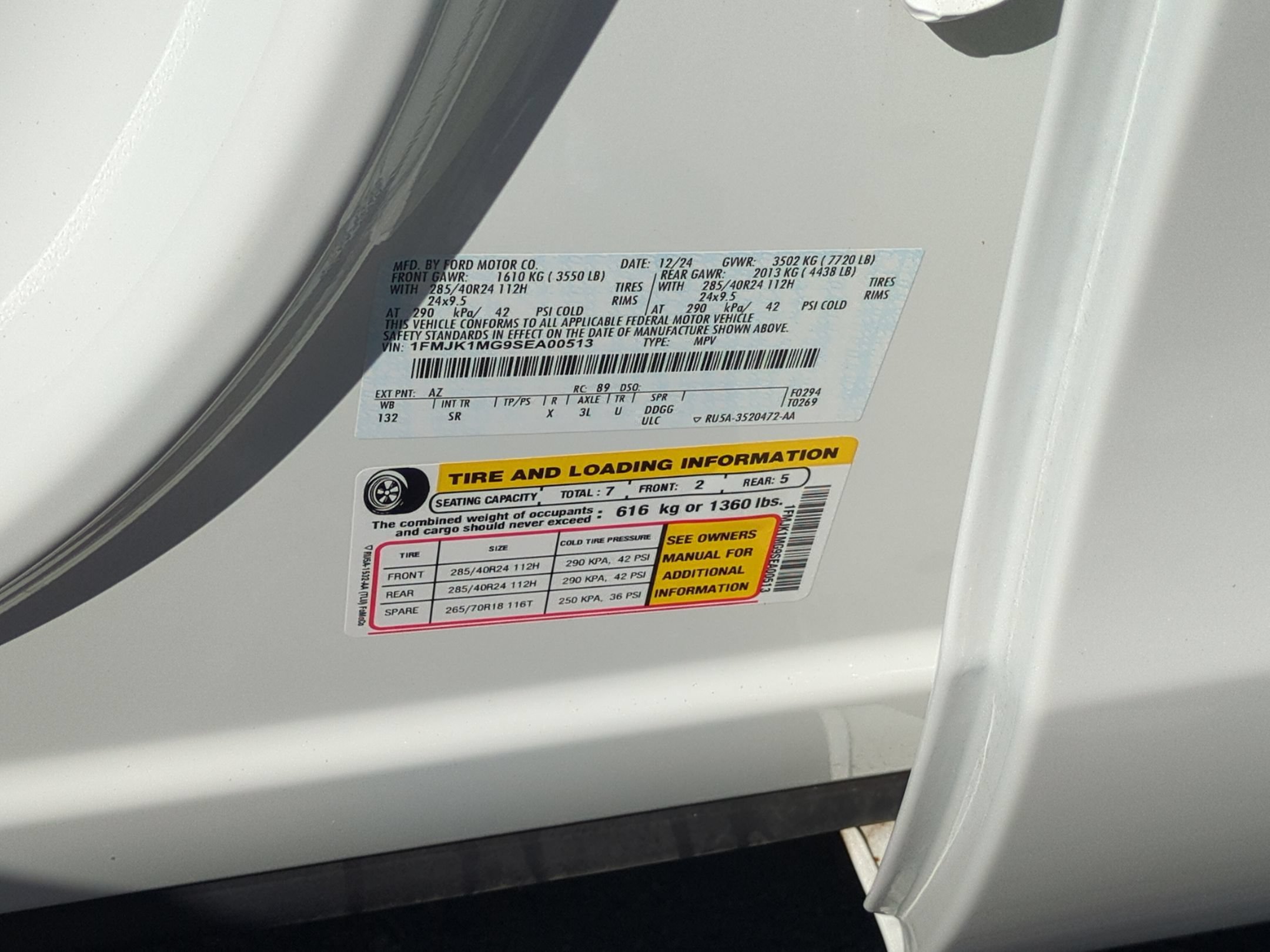 Certified 2025 Ford Expedition Max Platinum w/ Platinum Ultimate Package AWD/4WD image 44