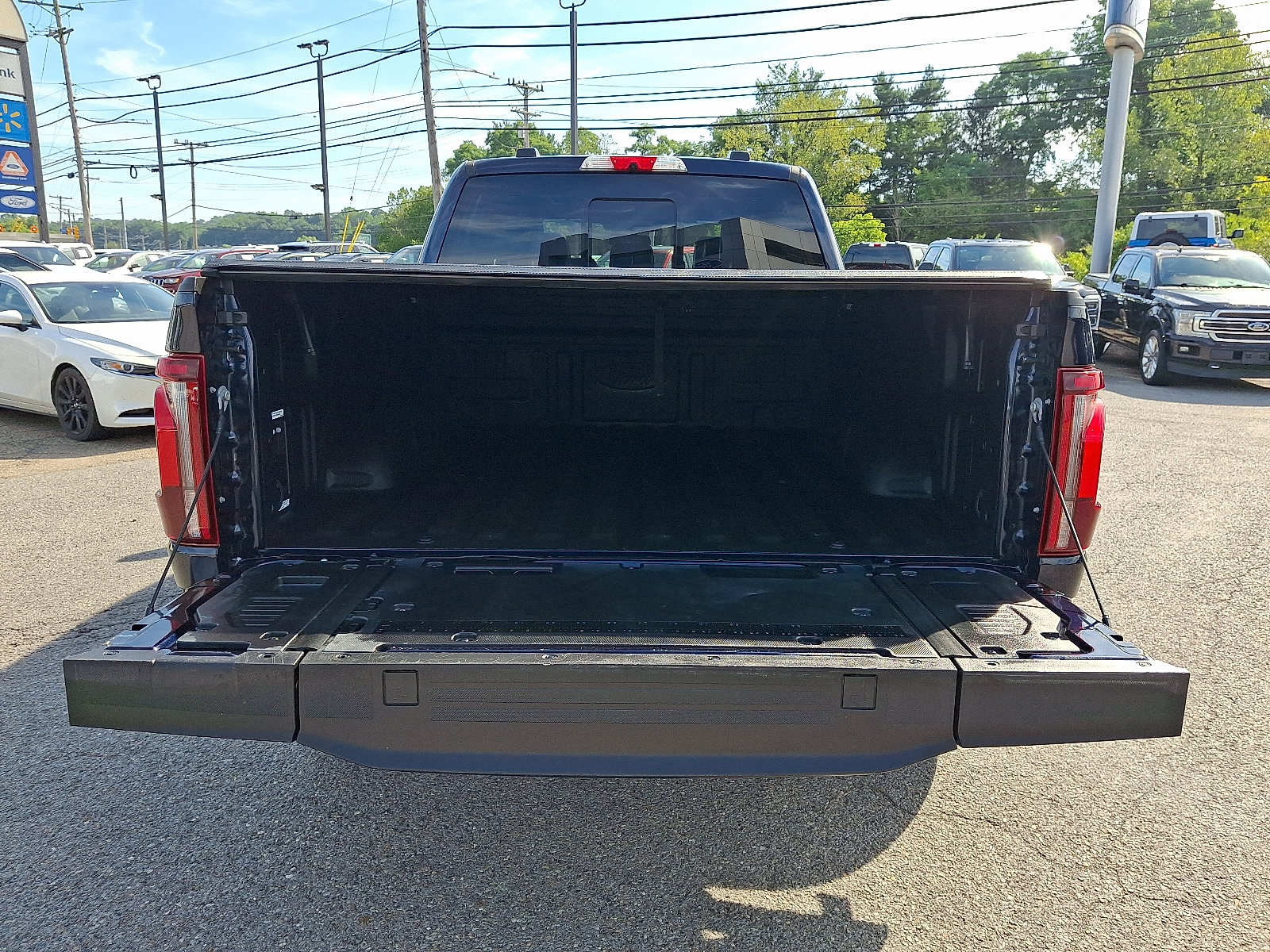 Certified 2025 Ford F150 Platinum w/ Equipment Group 702A High AWD/4WD image 29