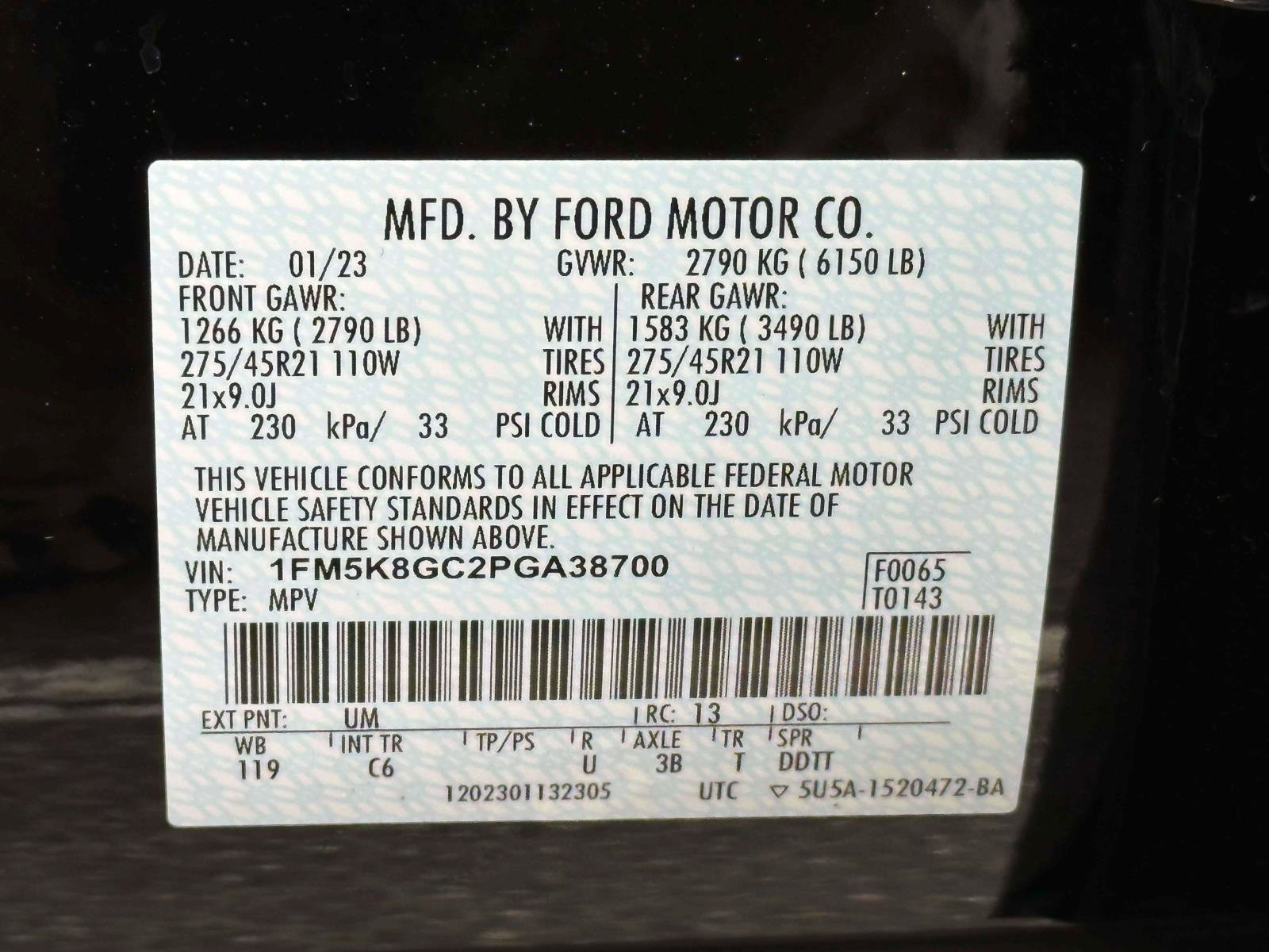 Certified 2023 Ford Explorer ST w/ Equipment Group 401A image 18
