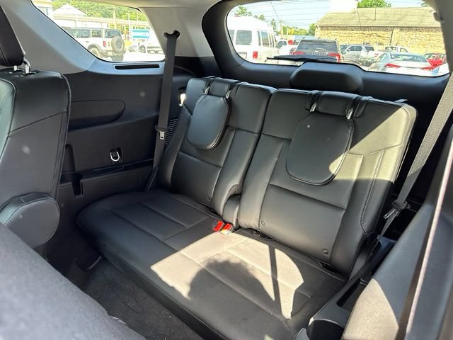 Certified 2023 Ford Explorer XLT w/ Equipment Group 202A AWD/4WD image 45