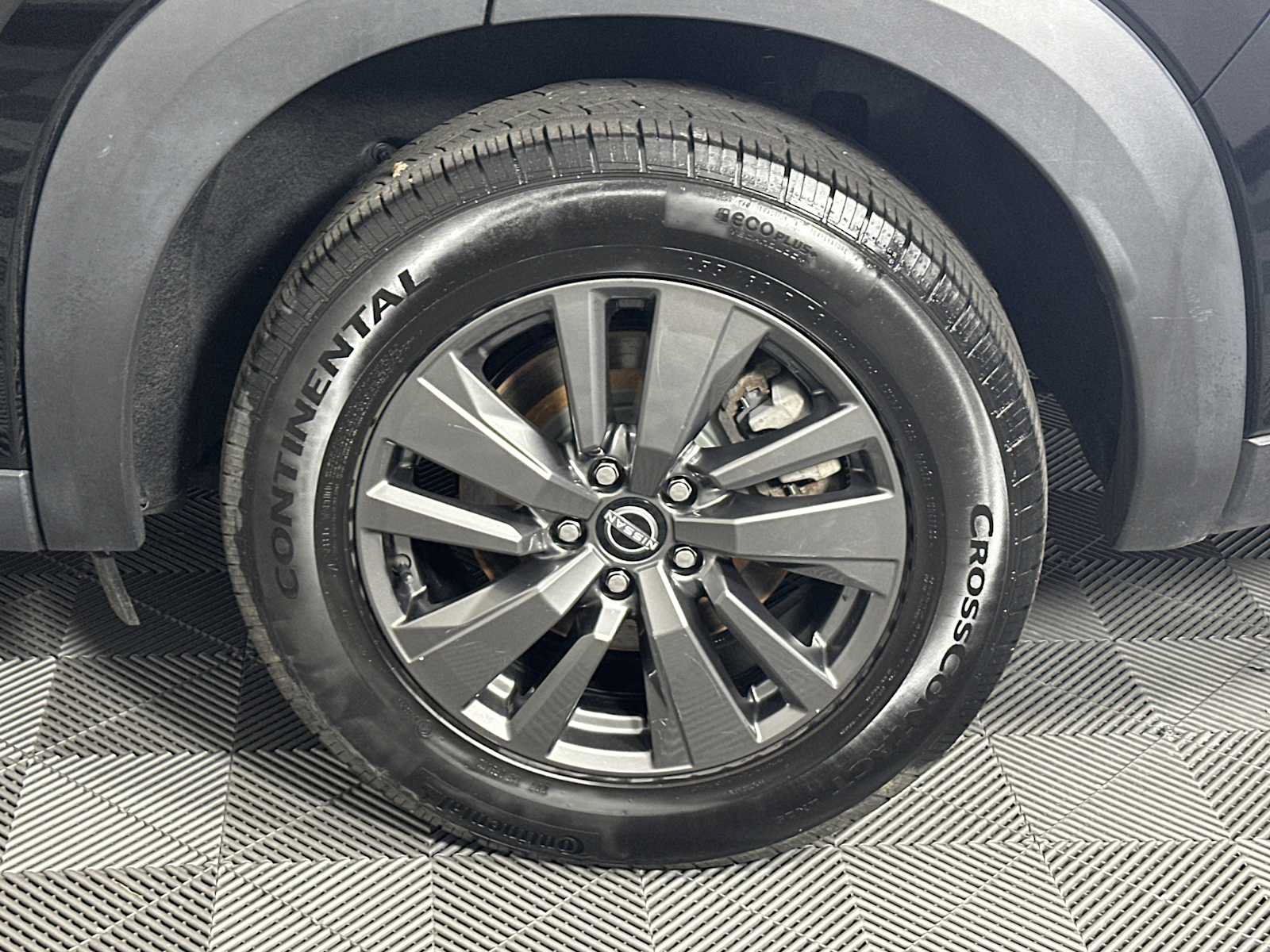 Used 2022 Nissan Pathfinder S AWD/4WD image 21