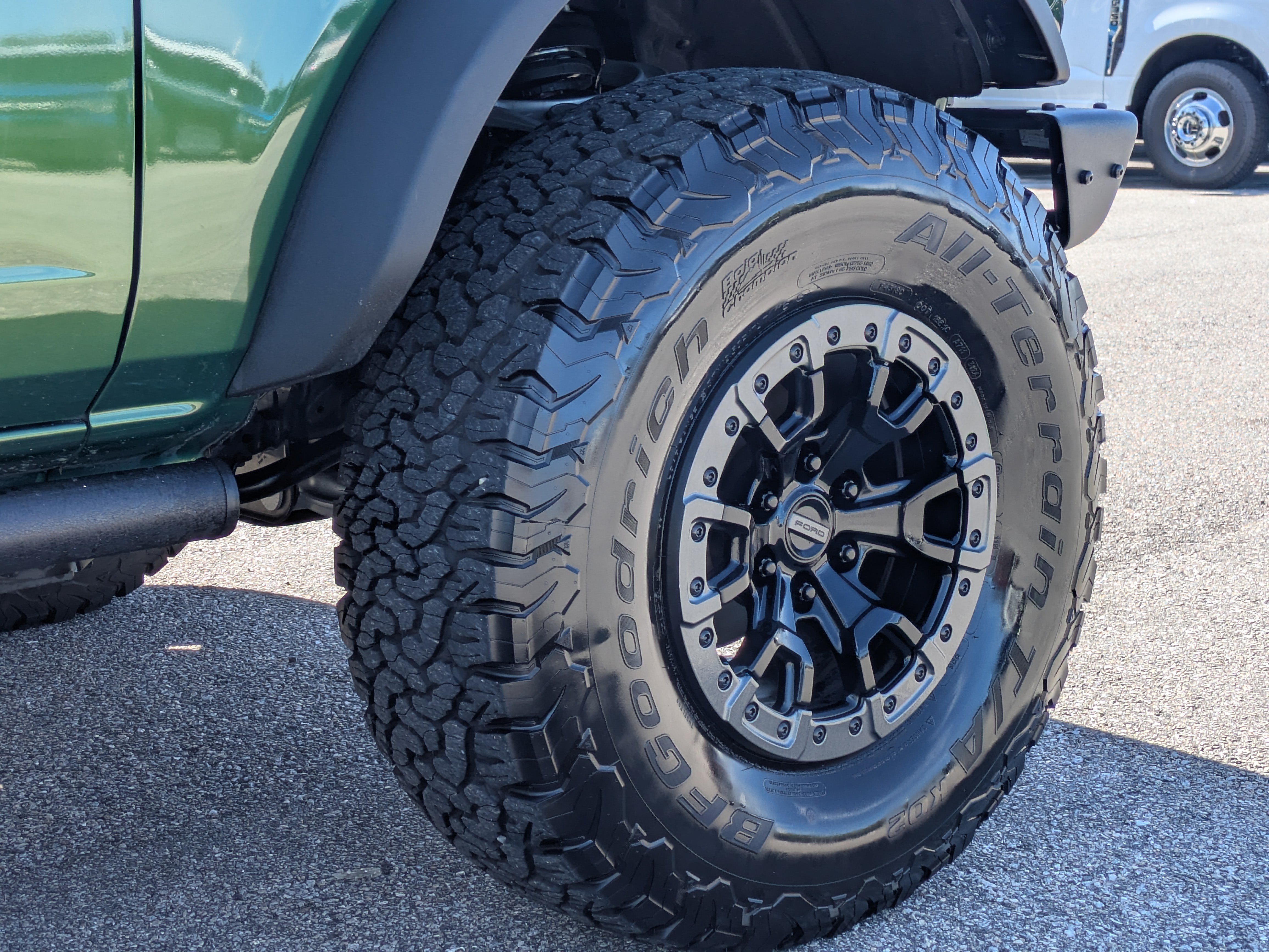 Certified 2024 Ford Bronco Wildtrak AWD/4WD image 13