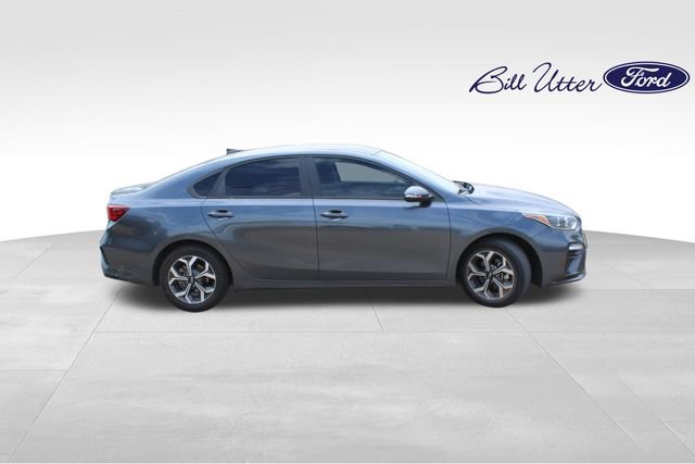 Used 2020 Kia Forte LXS FWD image 3