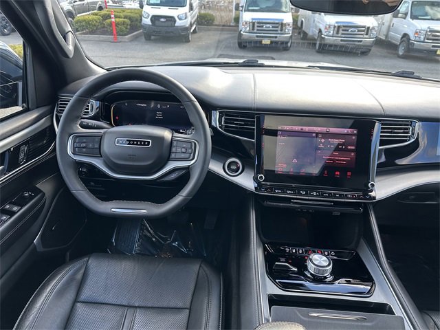 Used 2023 Jeep Wagoneer Series II image 13