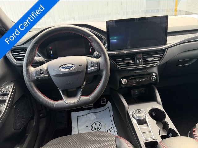 Certified 2023 Ford Escape ST-Line w/ Tech Pack #1 AWD/4WD image 14