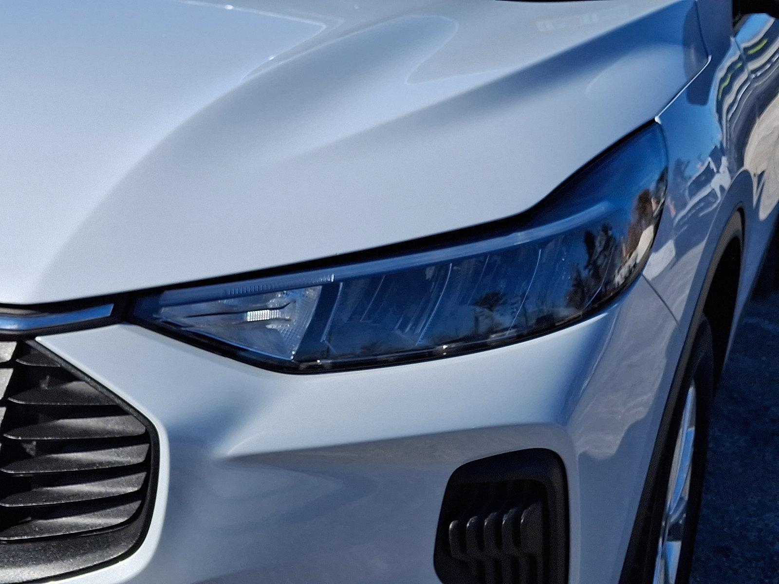 Certified 2025 Ford Escape Active image 12