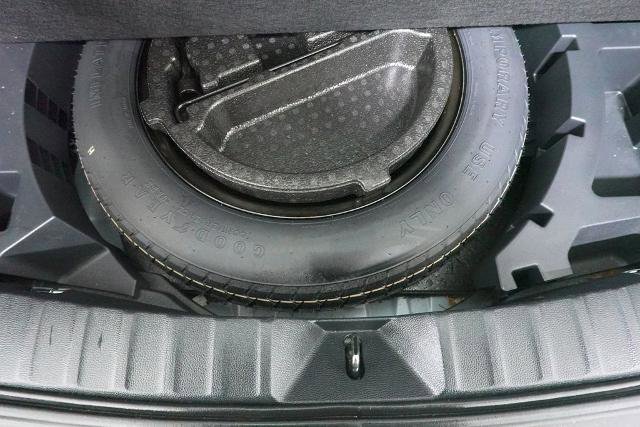 Used 2024 Toyota Corolla Cross L image 25