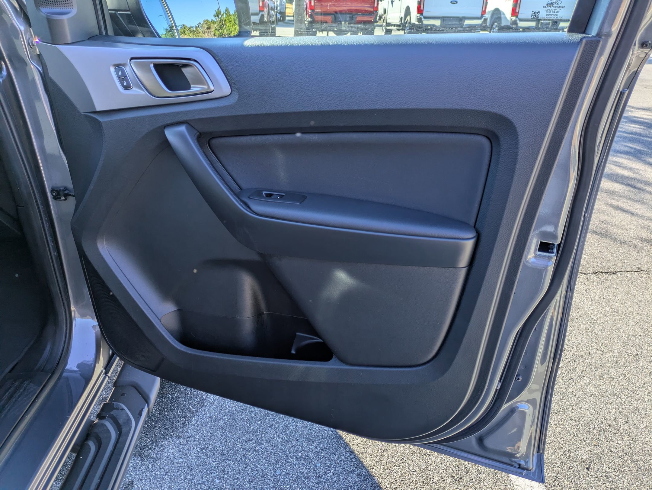 Certified 2023 Ford Ranger XLT w/ Equipment Group 301A Mid image 40