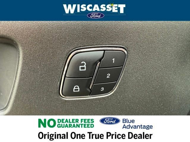 Certified 2025 Ford Bronco Sport Outer Banks w/ Outer Banks Tech Package+ AWD/4WD image 36