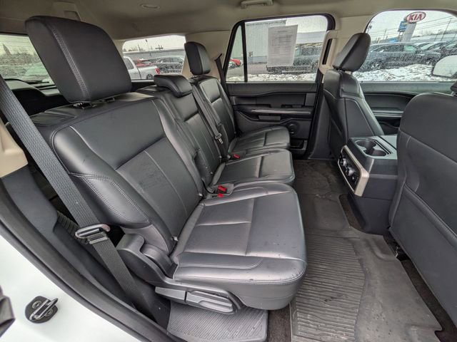 Certified 2022 Ford Expedition XLT image 19