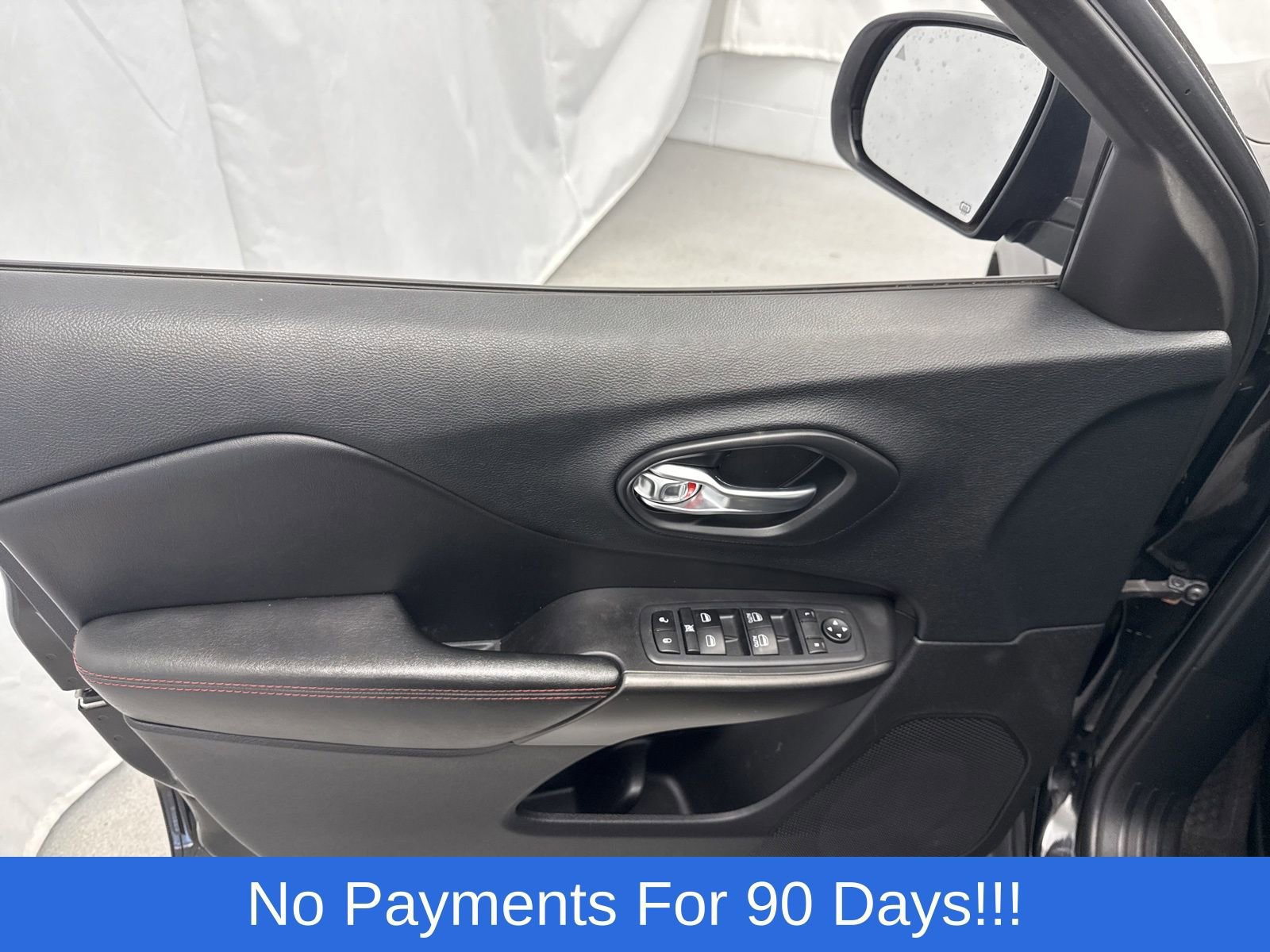 Used 2020 Jeep Cherokee Trailhawk w/ Trailer Tow Group image 14