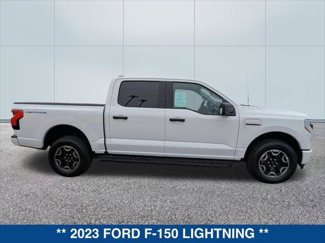 Certified 2023 Ford F150 Lightning XLT AWD/4WD image 10