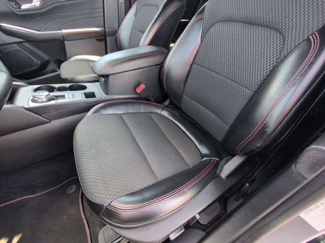Certified 2023 Ford Escape ST-Line w/ Tech Pack #1 FWD image 12