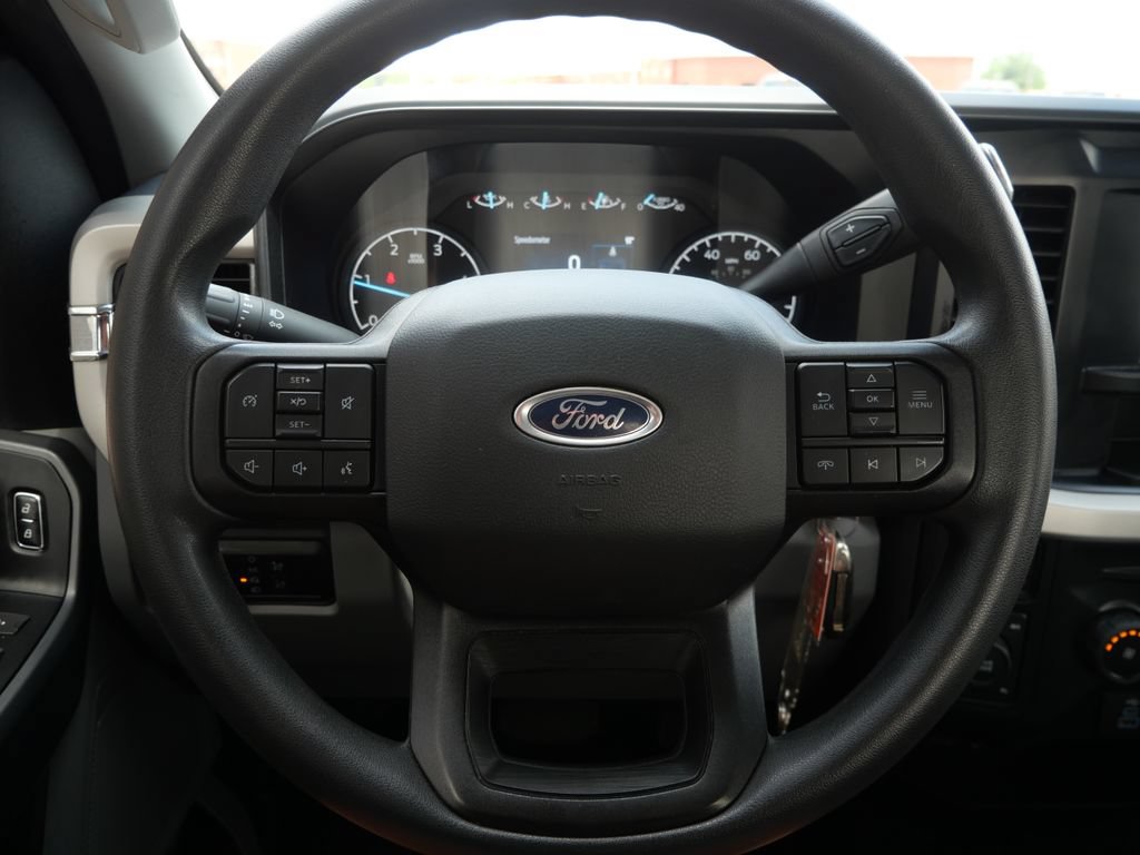 Certified 2023 Ford F350 XLT w/ 360-Degree Camera Package AWD/4WD image 23