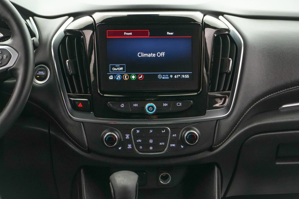 Used 2023 Chevrolet Traverse LT image 15