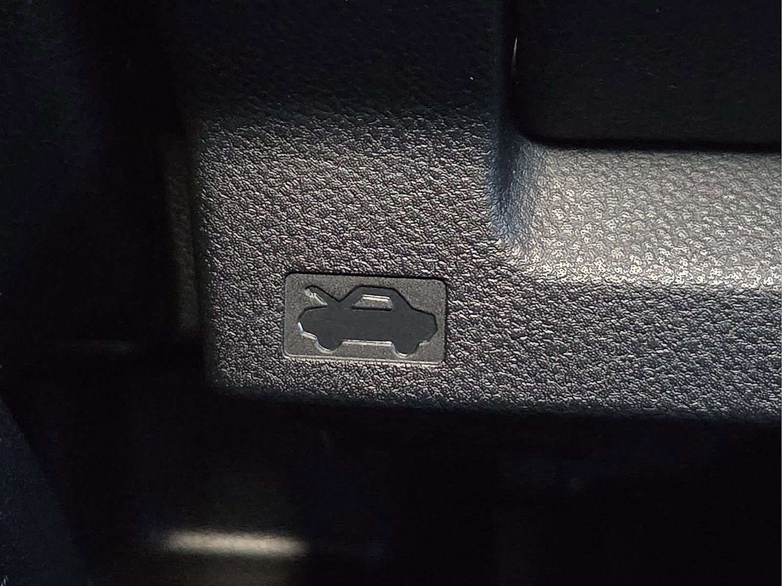 Used 2024 Subaru WRX Base image 22