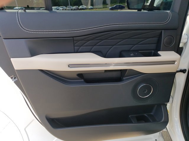 Certified 2022 Ford Expedition Max Platinum image 29