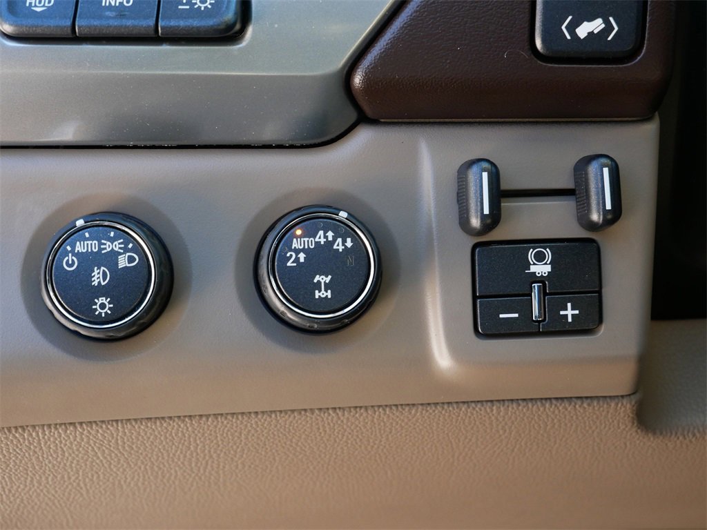 Used 2020 Chevrolet Tahoe Premier w/ Max Trailering Package image 18