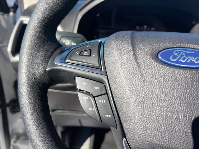 Certified 2024 Ford Edge SEL w/ Convenience Package AWD/4WD image 9