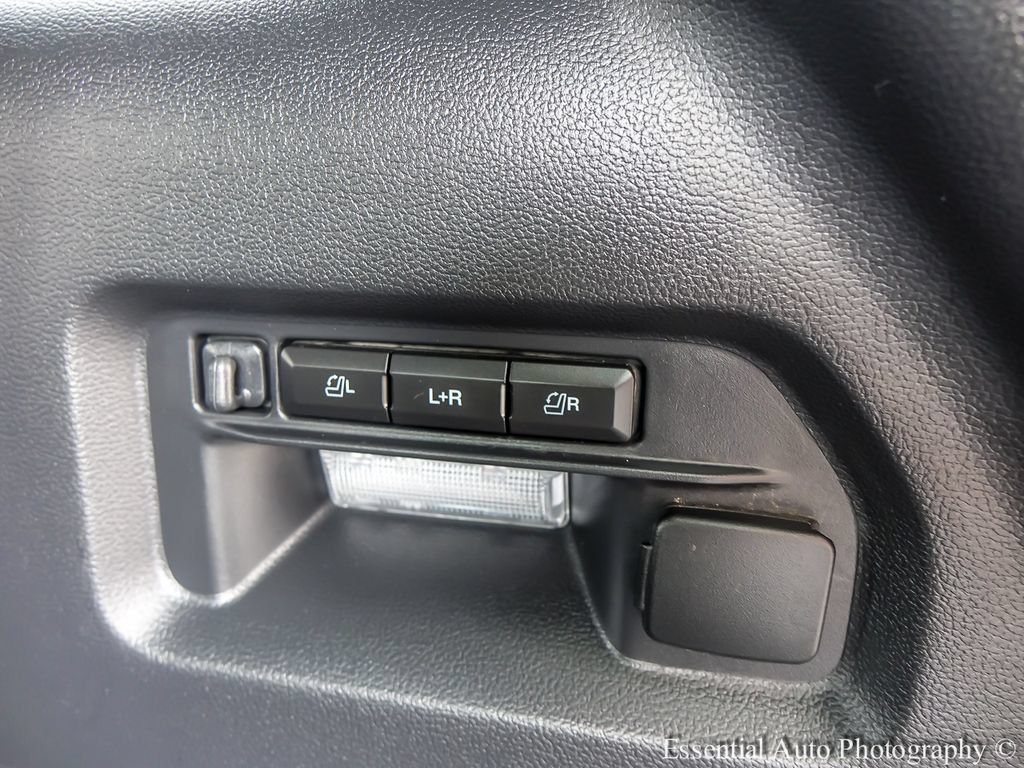 Certified 2025 Ford Explorer ST AWD/4WD image 24