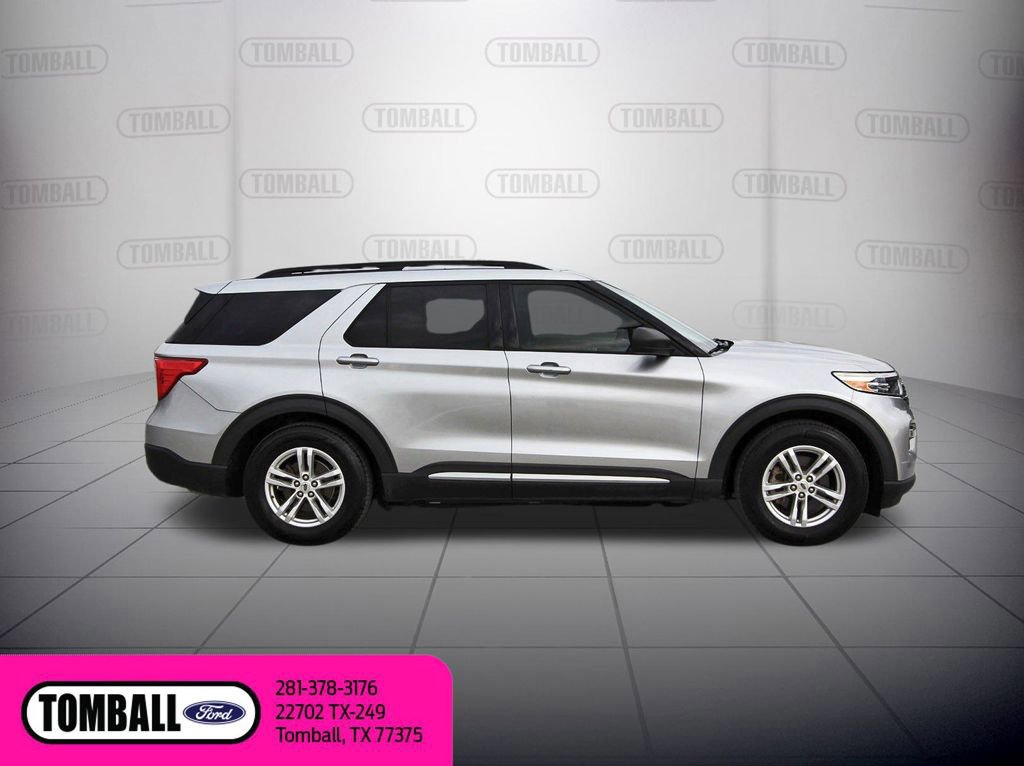 Certified 2020 Ford Explorer XLT w/ Equipment Group 202A image 6