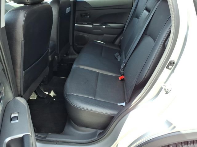 Used 2018 Mitsubishi Outlander Sport SEL image 16