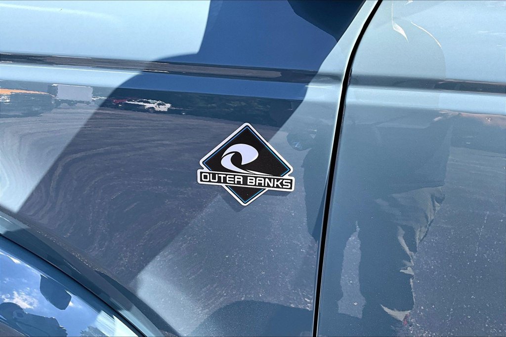Certified 2022 Ford Bronco Outer Banks AWD/4WD image 27