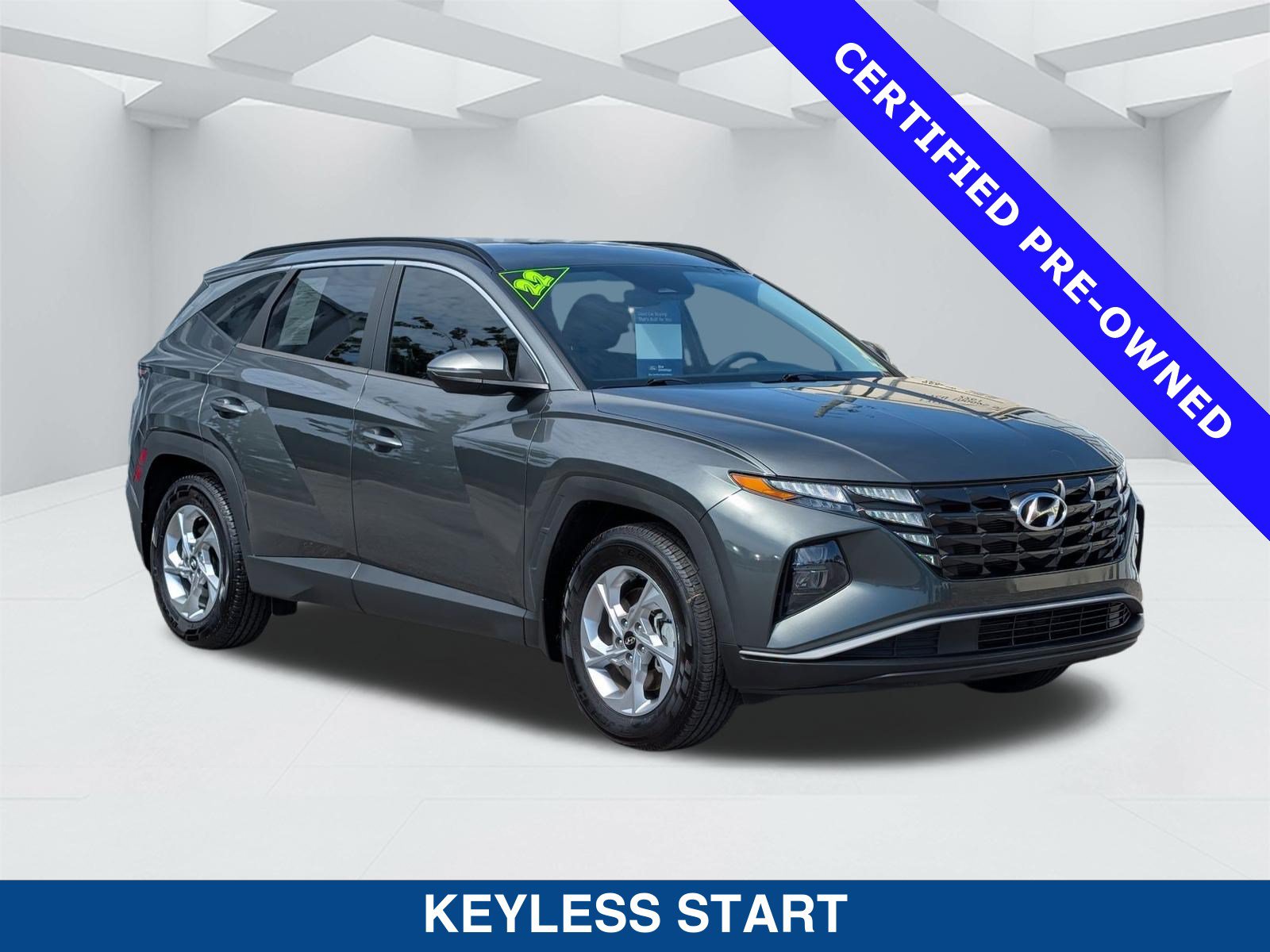 Used 2022 Hyundai Tucson SEL FWD image 2