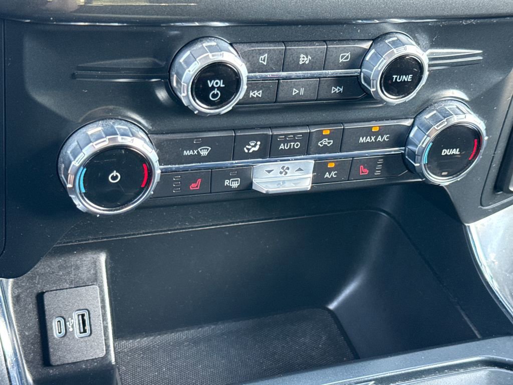 Certified 2022 Ford F150 XLT w/ Equipment Group 302A High image 23