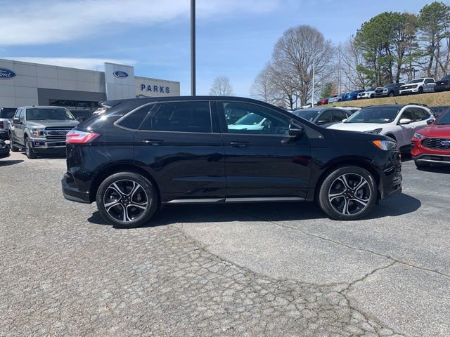 Certified 2022 Ford Edge ST image 10