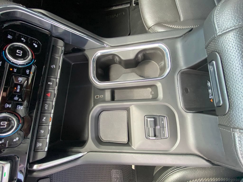 Used 2024 GMC Sierra 2500 Denali w/ Denali Reserve Package AWD/4WD image 19