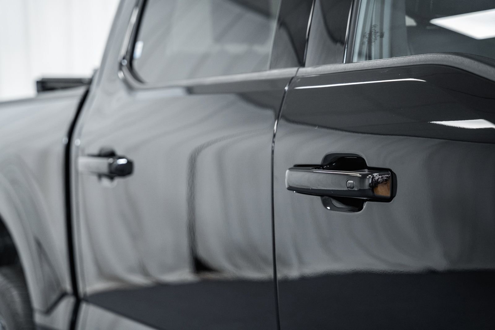 Certified 2023 Ford F150 Lariat w/ Equipment Group 502A High image 15