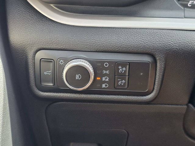 Certified 2023 Ford Explorer XLT w/ Equipment Group 202A RWD image 20